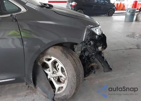 2022 Chrysler Pacifica Limited Awd from USA, damaged, VIN 2C4RC3GG9NR180398